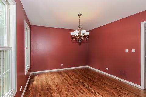 5704 Whiting Dr, Mchenry, IL 60050 photo 11