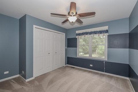 5704 Whiting Dr, Mchenry, IL 60050 photo 26