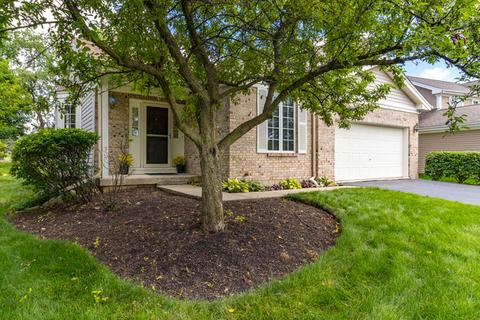 633 Rose Ln, Bartlett, IL 60103 photo 3