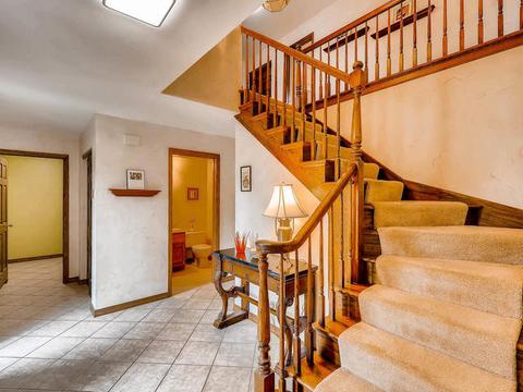 3880 Charlemagne Dr, Hoffman Estates, IL 60192 photo 9