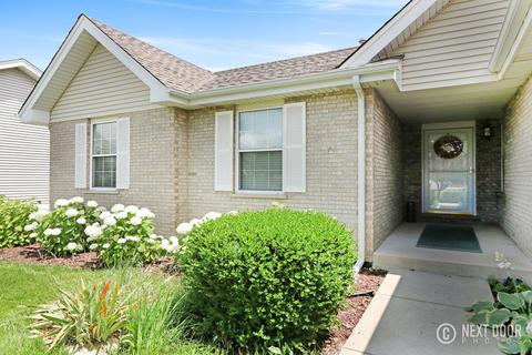 1502 Skylark Ln, Plainfield, IL 60586 photo 2
