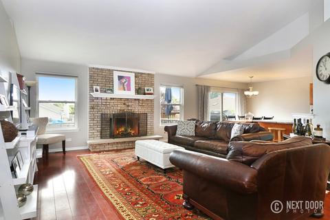 1502 Skylark Ln, Plainfield, IL 60586 photo 3
