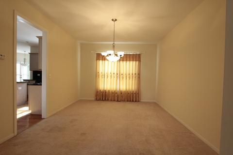 1070 E 4th St, Aurora, IL 60502 photo 8