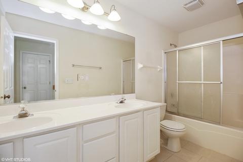 1070 E 4th St, Aurora, IL 60502 photo 13