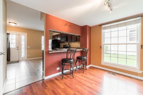 1689 Pebble Beach Cir, Elgin, IL 60123 photo 10