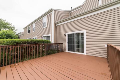 1689 Pebble Beach Cir, Elgin, IL 60123 photo 24