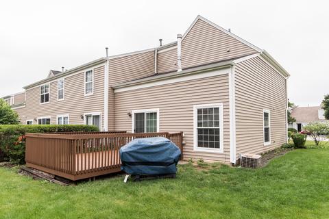 1689 Pebble Beach Cir, Elgin, IL 60123 photo 26