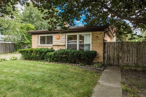 5 N Highview Ave, Addison, IL 60101 photo 2