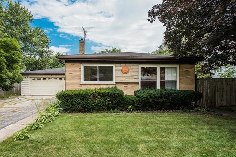 5 N Highview Ave, Addison, IL 60101 photo 1