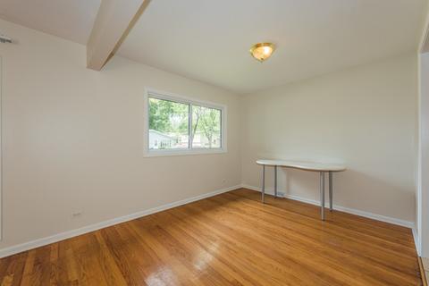 5 N Highview Ave, Addison, IL 60101 photo 11