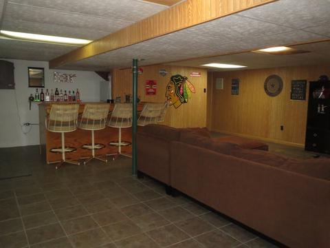 610 E Bevan Dr, Joliet, IL 60435 photo 9
