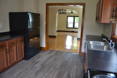 1610 Pike St, Peru, IL 61354 photo 27