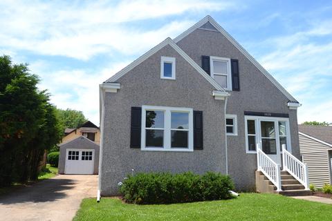 1610 Pike St, Peru, IL 61354 photo 1