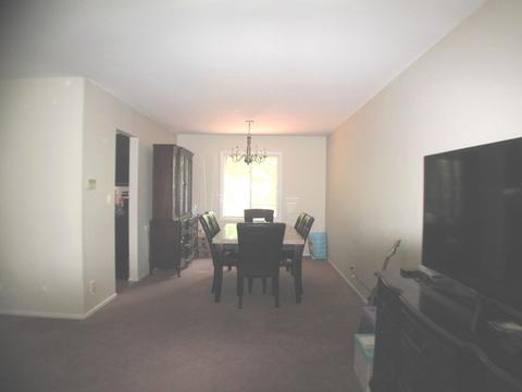 106 Lilac Ct, Rolling Meadows, IL 60008 photo 7