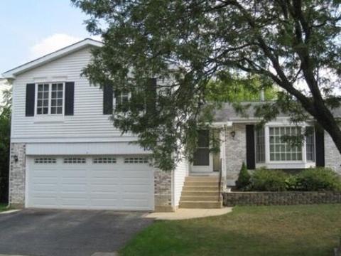 106 Lilac Ct, Rolling Meadows, IL 60008 photo 1