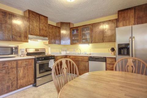1111 Maplepark Dr, Champaign, IL 61821 photo 7