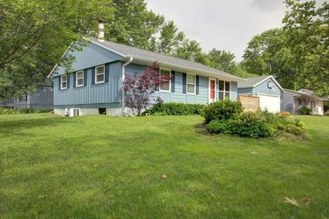 1111 Maplepark Dr, Champaign, IL 61821 photo 27