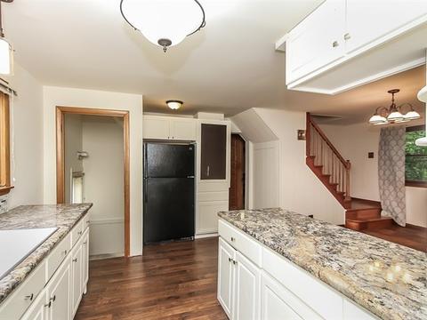 17 Lovell St, Elgin, IL 60120 photo 8