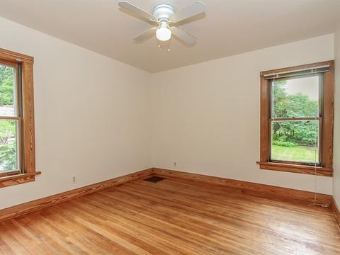 17 Lovell St, Elgin, IL 60120 photo 12