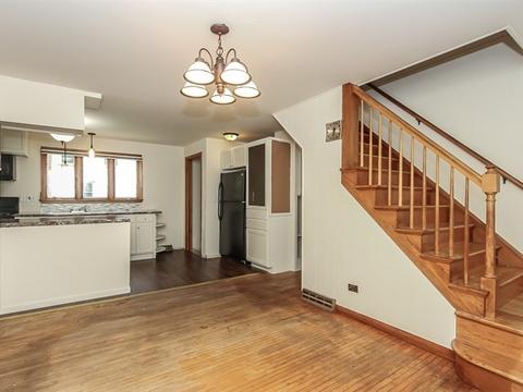 17 Lovell St, Elgin, IL 60120 photo 11