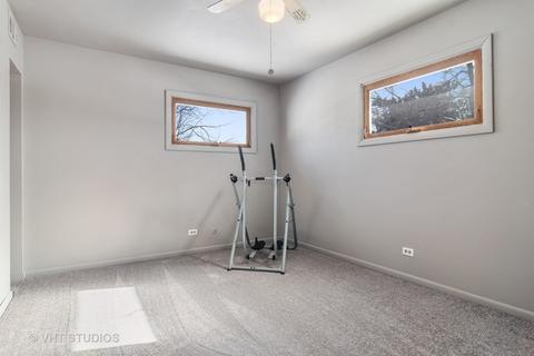 260 Westview St, Hoffman Estates, IL 60169 photo 17