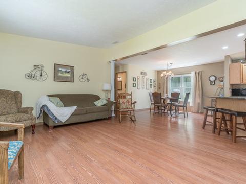 180 N Maple St, Braidwood, IL 60408 photo 12