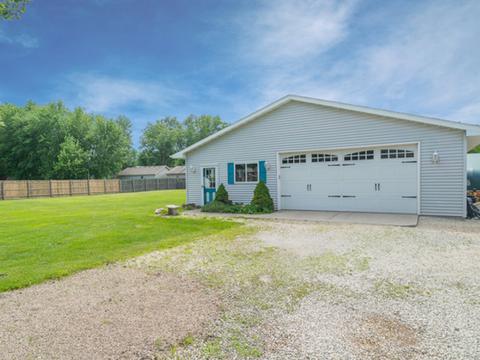180 N Maple St, Braidwood, IL 60408 photo 25
