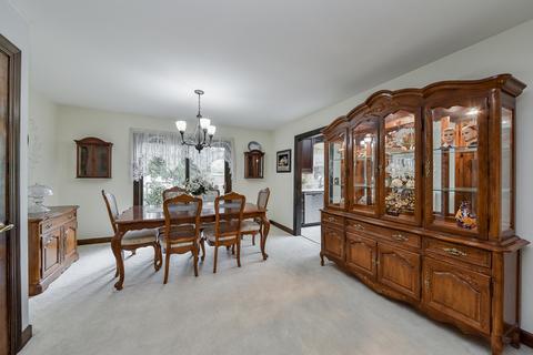 1621 Beecher Ave, Wheaton, IL 60187 photo 10