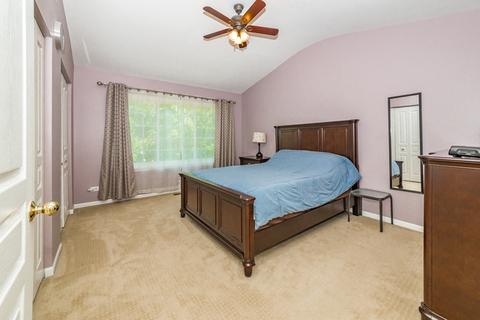1328 Summersweet Ln, Bartlett, IL 60103 photo 14