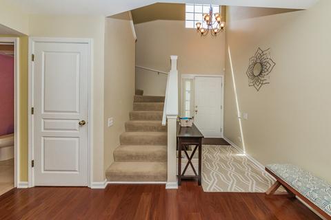 1328 Summersweet Ln, Bartlett, IL 60103 photo 4
