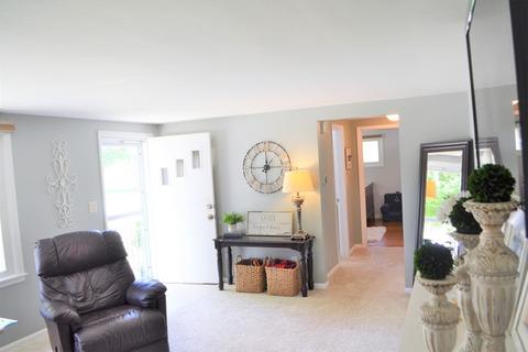 980 W Vanmeter St, Kankakee, IL 60901 photo 8