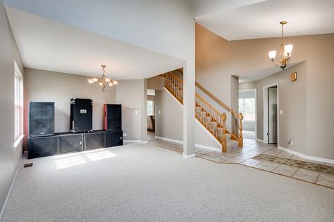 10124 Compton Dr, Huntley, IL 60142 photo 2