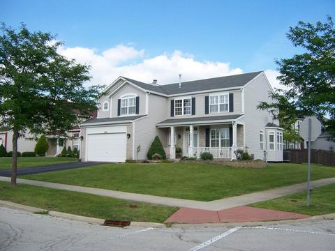2900 Discovery Dr, Plainfield, IL 60586 photo 2