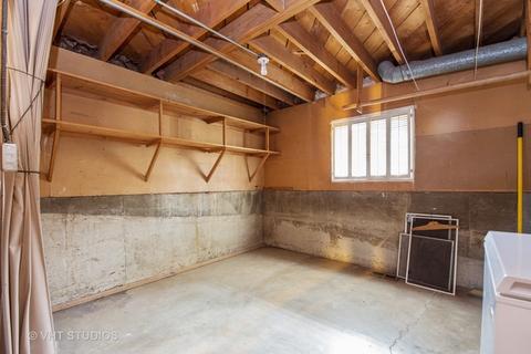 1545 Dennison Rd, Hoffman Estates, IL 60169 photo 13