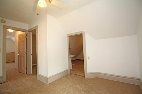 364 Algona Ave, Elgin, IL 60120 photo 19