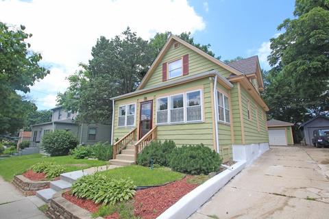 364 Algona Ave, Elgin, IL 60120 photo 1