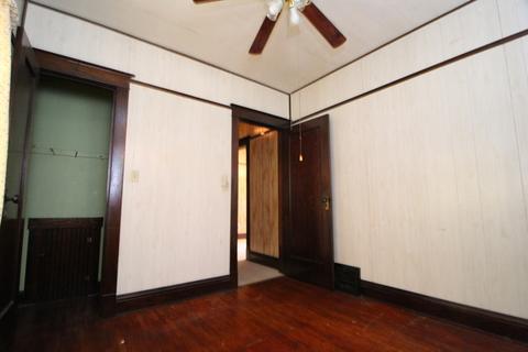 418 Scribner St, Joliet, IL 60432 photo 14