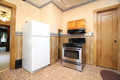 418 Scribner St, Joliet, IL 60432 photo 10