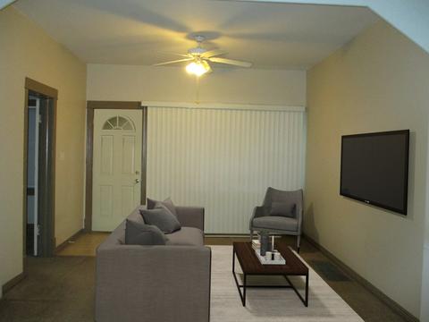 3328 Phillips Ave, Steger, IL 60475 photo 3