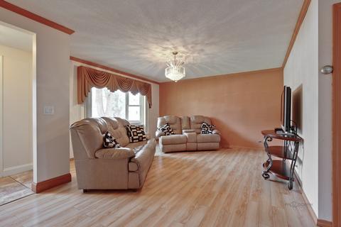 133 Laurel Ct, Wheeling, IL 60090 photo 7