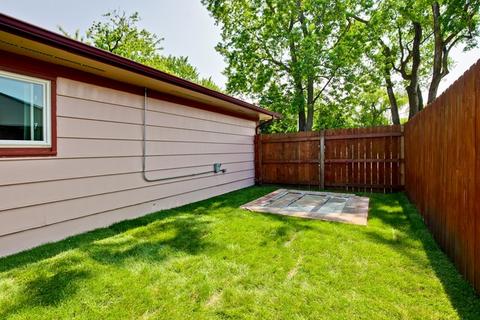 133 Laurel Ct, Wheeling, IL 60090 photo 23