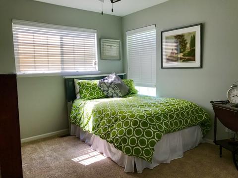 1346 Nightingale Ln, Bartlett, IL 60103 photo 18