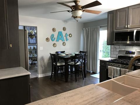 1346 Nightingale Ln, Bartlett, IL 60103 photo 9