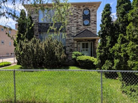 7231 W 84th St, Bridgeview, IL 60455 photo 2