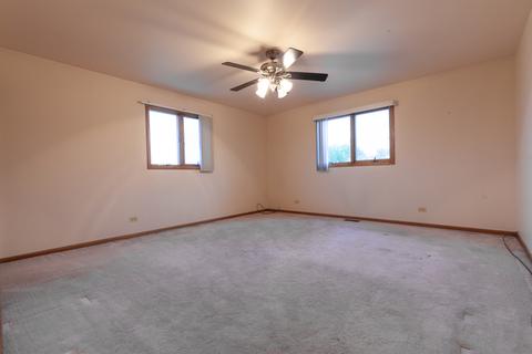 9331 Thomas Ave, Bridgeview, IL 60455 photo 13