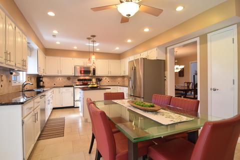 1268 Itasca Rd, Addison, IL 60101 photo 4