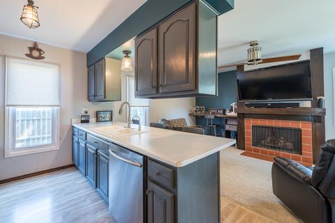 1291 Foxcroft Dr, Aurora, IL 60506 photo 7