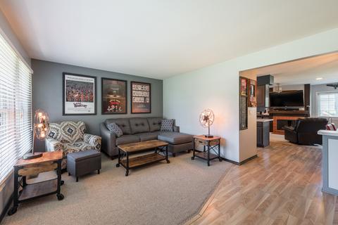 1291 Foxcroft Dr, Aurora, IL 60506 photo 4