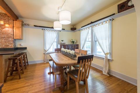 1048 Garner Ave, Wheaton, IL 60187 photo 7