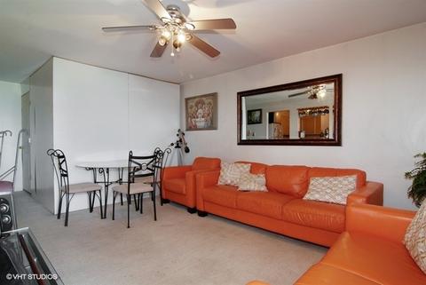 101 Gregory St #12, Aurora, IL 60504 photo 2
